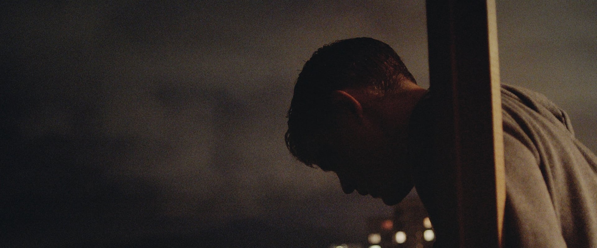 دانلود فیلم Zero Point 2014 (نقطه صفر 2014) بدون سانسور با زیرنویس فارسی