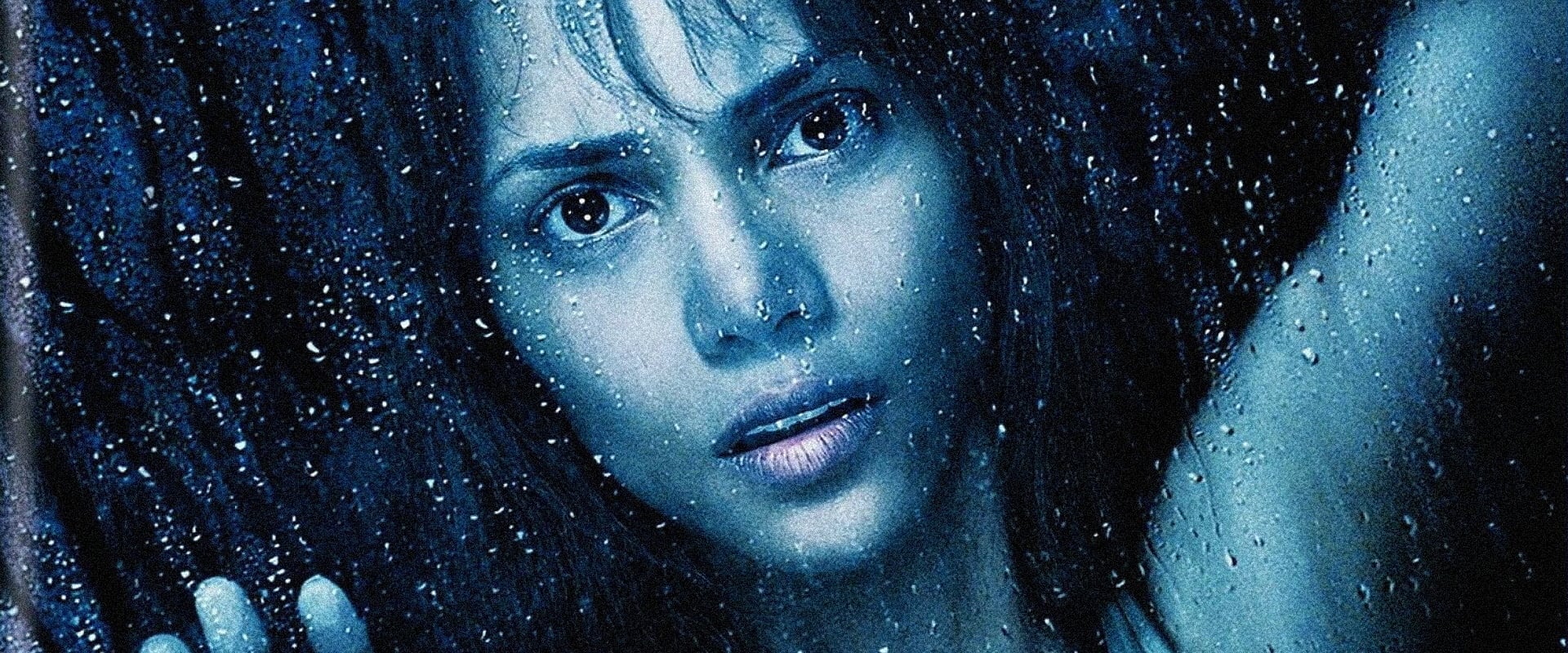 دانلود فیلم Gothika 2003 (گوتیکا 2003) بدون سانسور با زیرنویس فارسی