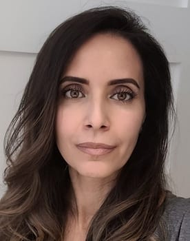 Anna Vlachos
