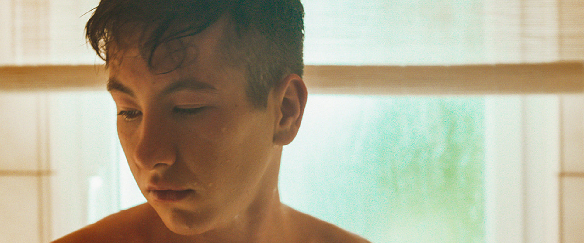 دانلود فیلم Mammal 2016 (پستاندار 2016) بدون سانسور با زیرنویس فارسی