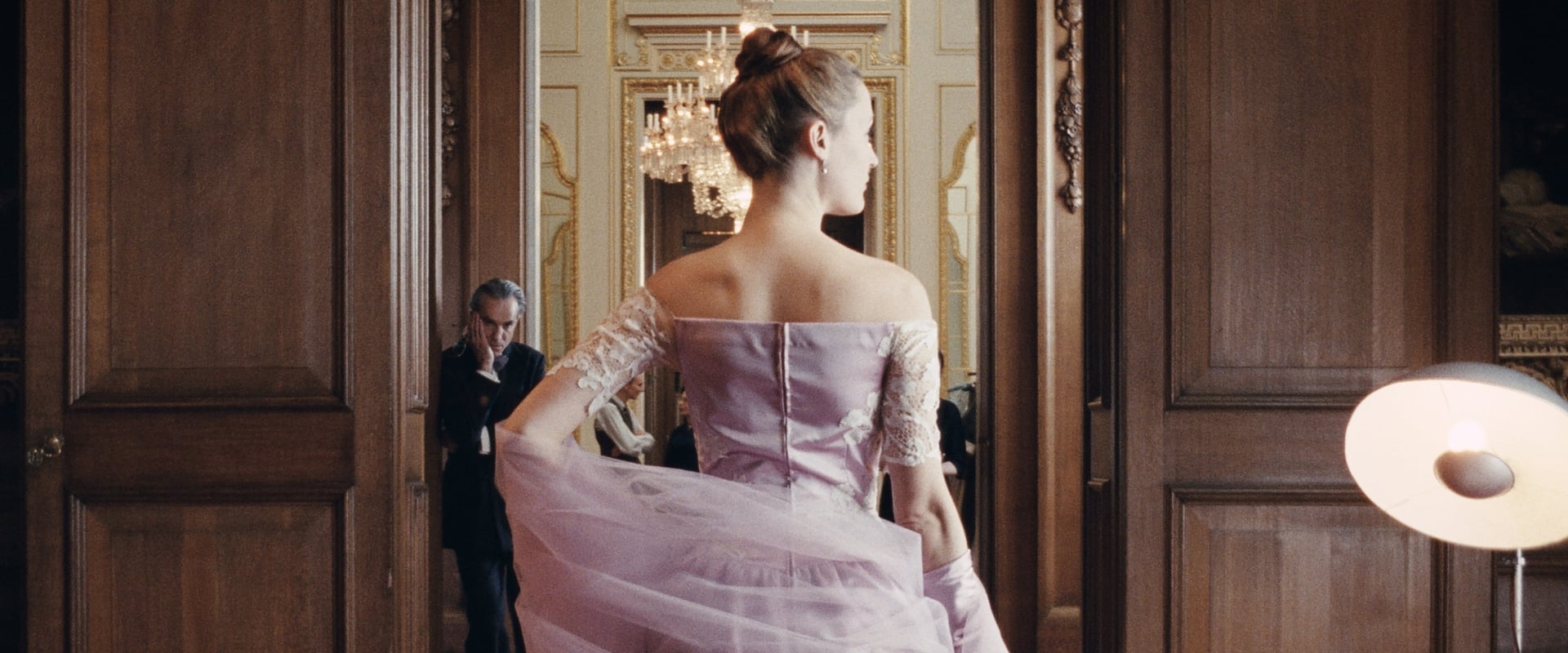 دانلود فیلم Phantom Thread 2017 (رشته خیال 2017) بدون سانسور با زیرنویس فارسی