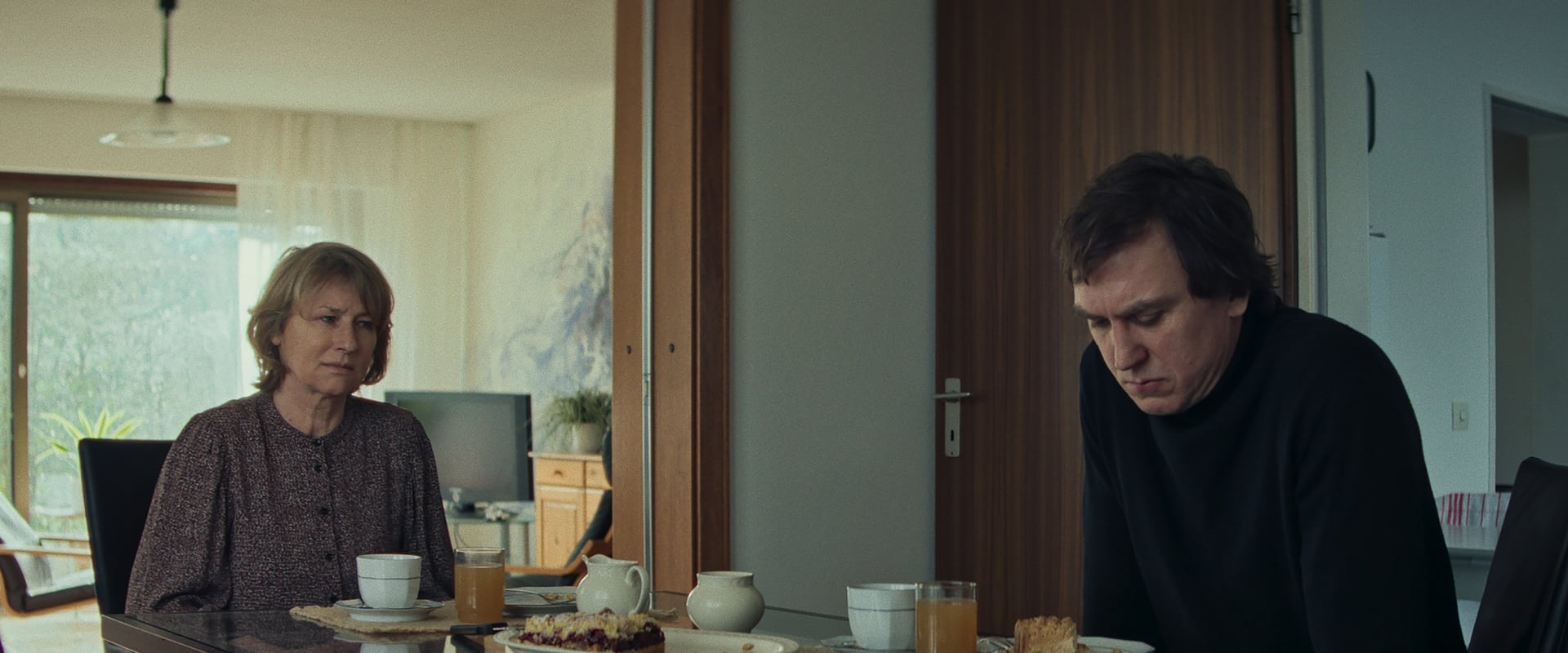 دانلود فیلم Dying 2024 (مردن 2024) بدون سانسور با زیرنویس فارسی