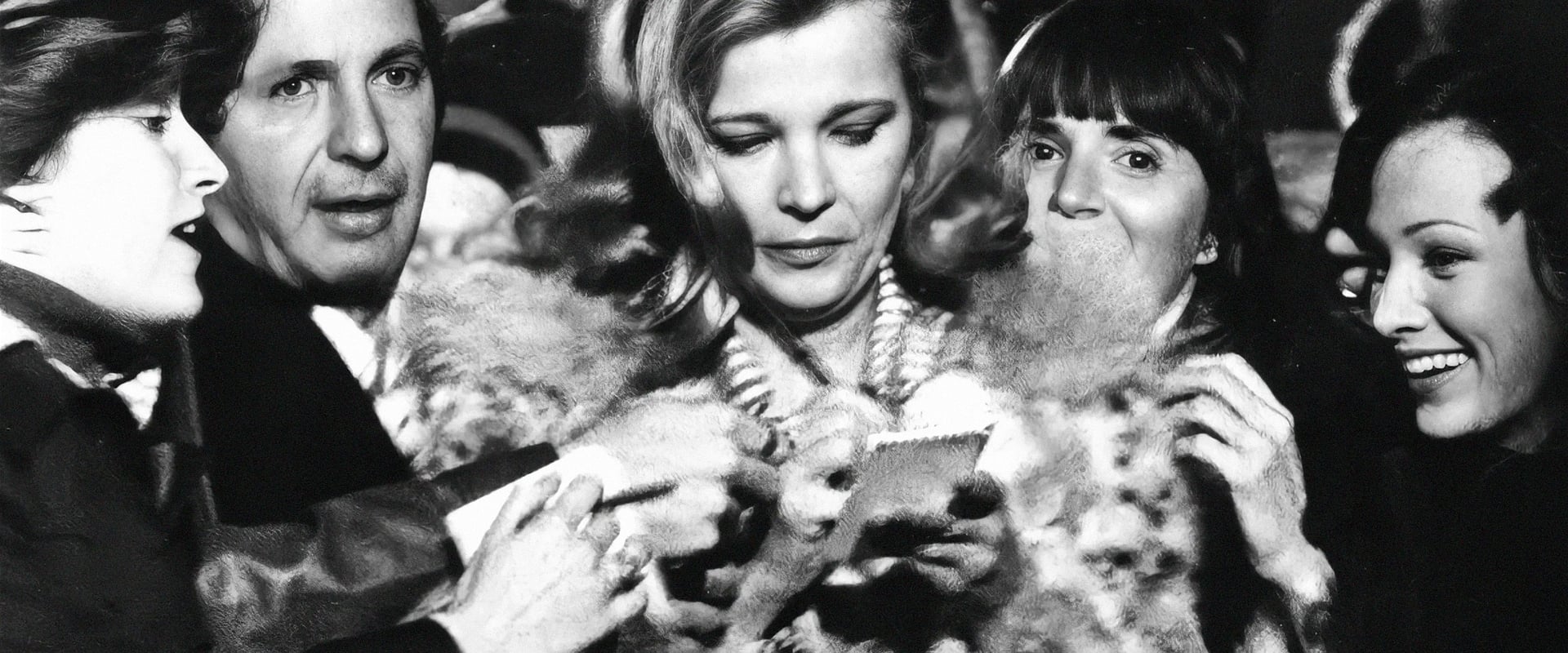 دانلود فیلم Opening Night 1977 (شب افتتاحیه 1977) بدون سانسور با زیرنویس فارسی