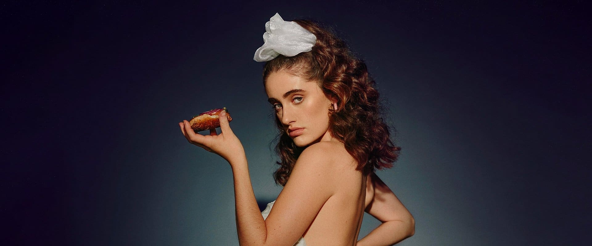 دانلود فیلم Shiva Baby 2020 (شیوا عزیزم 2020) بدون سانسور با زیرنویس فارسی