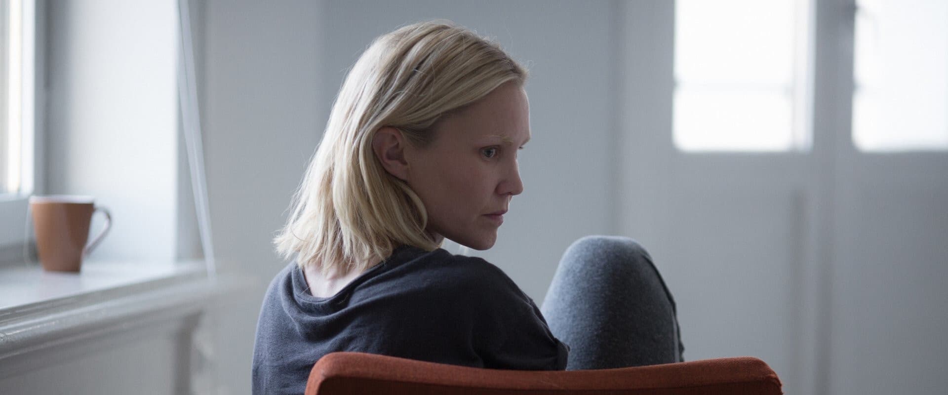 دانلود فیلم Blind 2014 (نابینا 2014) بدون سانسور با زیرنویس فارسی