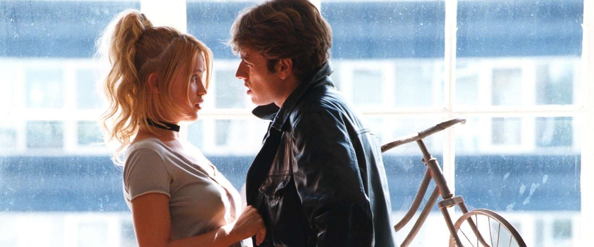 دانلود فیلم Cheeky 2000 (جسور 2000) بدون سانسور با زیرنویس فارسی