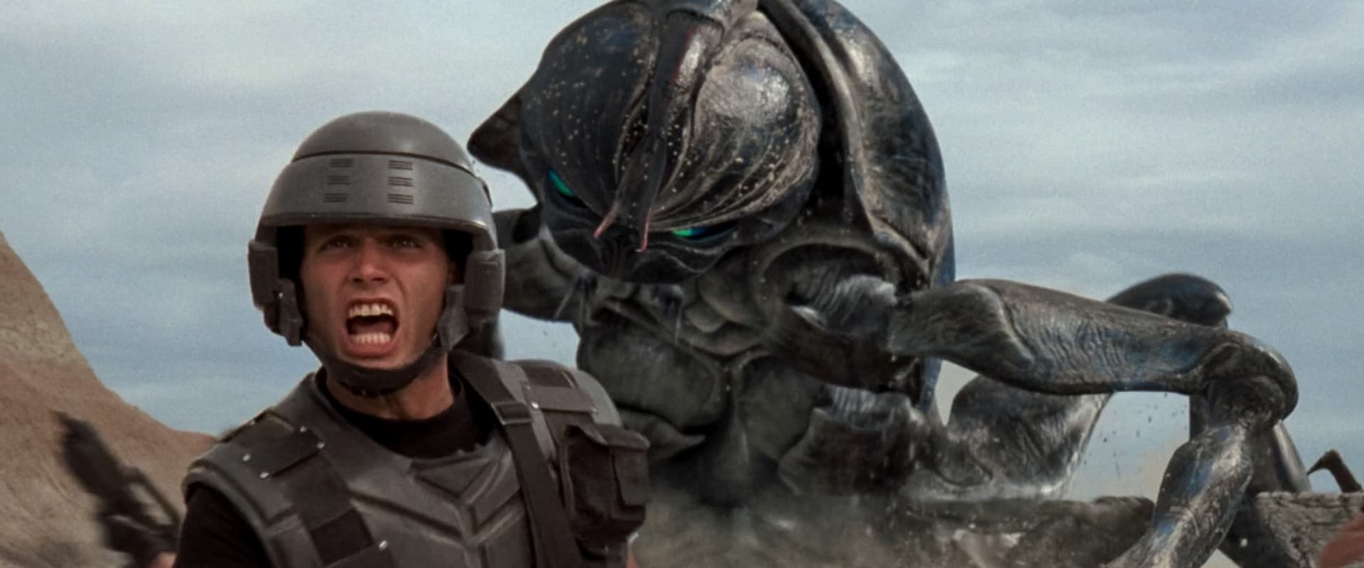 دانلود فیلم Starship Troopers 1997 (جنگاوران اخترناو 1997) بدون سانسور با زیرنویس فارسی