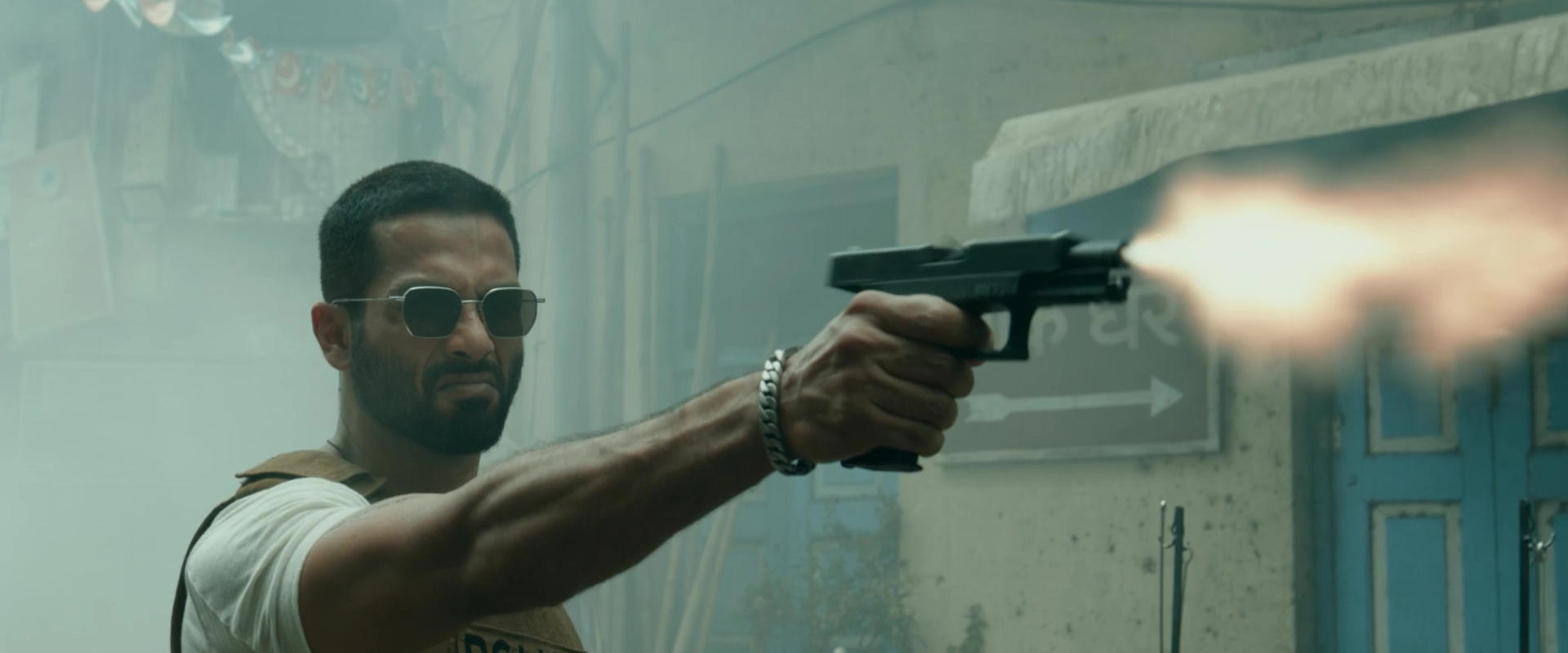 دانلود فیلم Deva 2025 (دوا 2025) بدون سانسور با زیرنویس فارسی