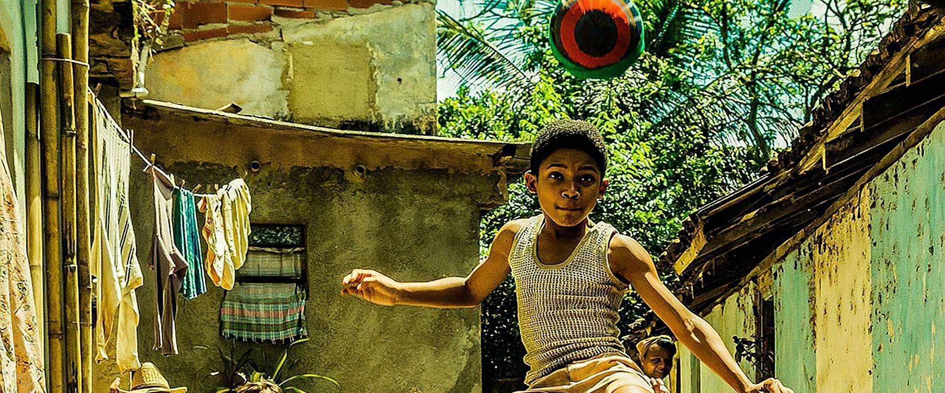 دانلود فیلم Pele: Birth of a Legend 2016 (پله: تولد یک افسانه 2016) بدون سانسور با زیرنویس فارسی