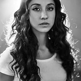 Stella Maeve