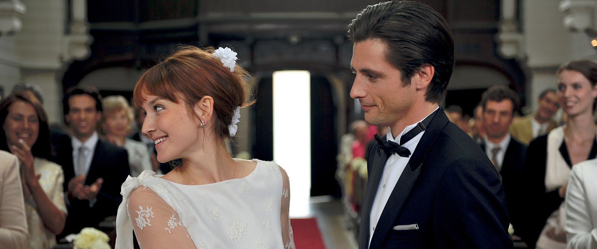 دانلود فیلم The New Girlfriend 2014 (دوست‌دختر جدید 2014) بدون سانسور با زیرنویس فارسی