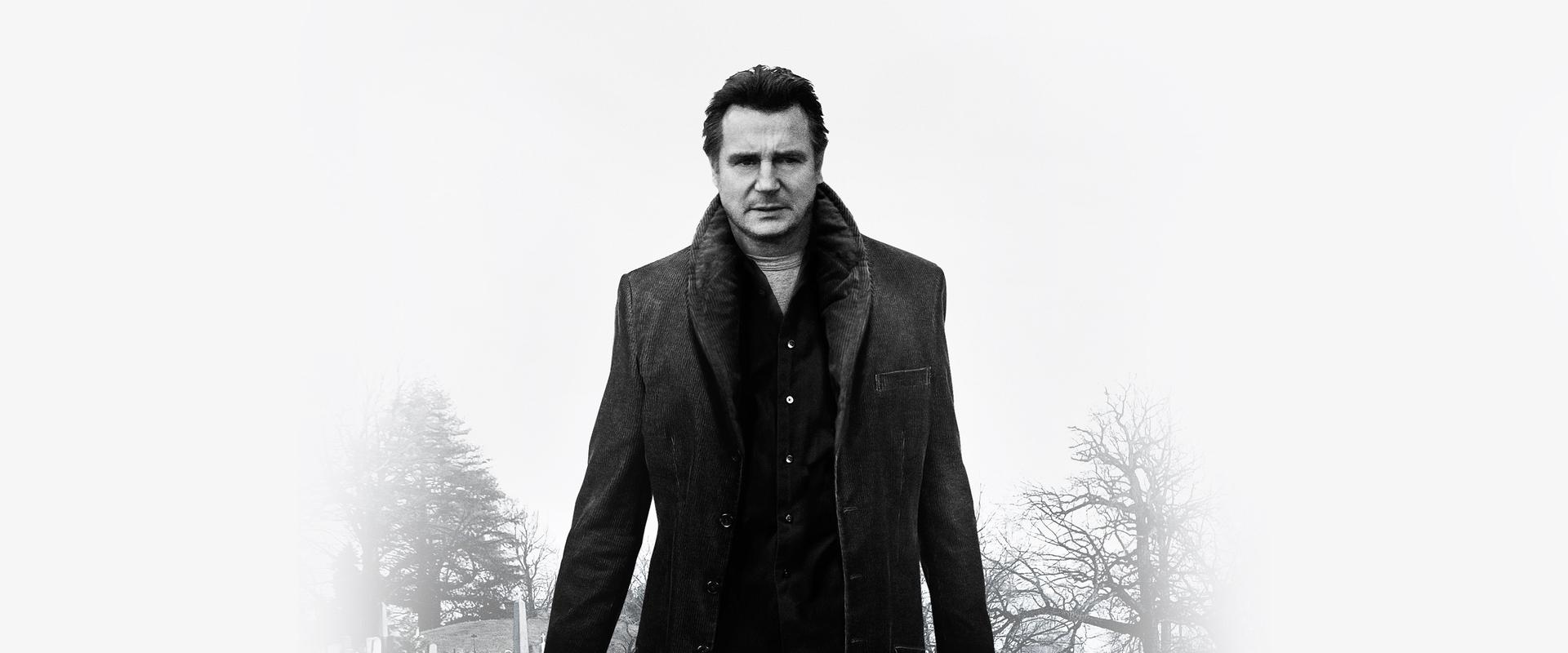 دانلود فیلم A Walk Among the Tombstones 2014 (قدم زدن میان قبرها 2014) بدون سانسور با زیرنویس فارسی