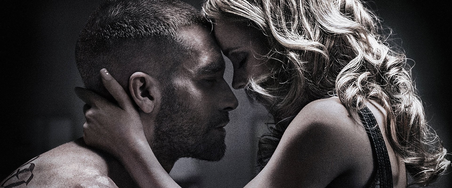 دانلود فیلم Southpaw 2015 (چپ‌ دست 2015) بدون سانسور با زیرنویس فارسی