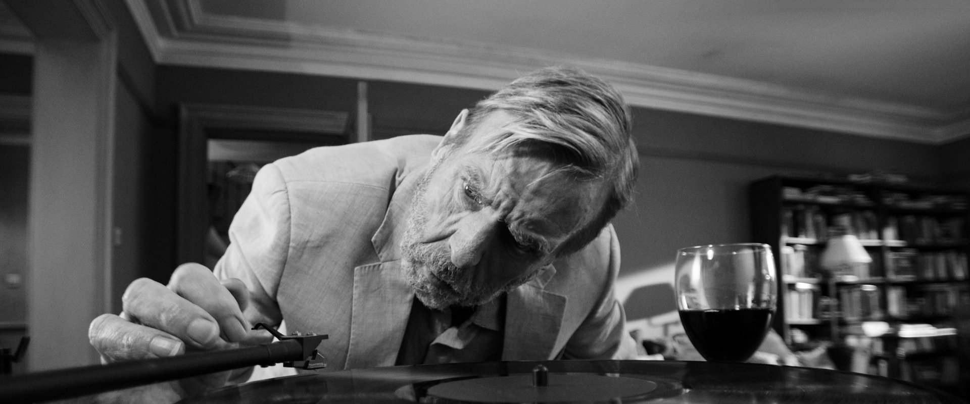 دانلود فیلم The Party 2017 (مهمانی 2017) بدون سانسور با زیرنویس فارسی