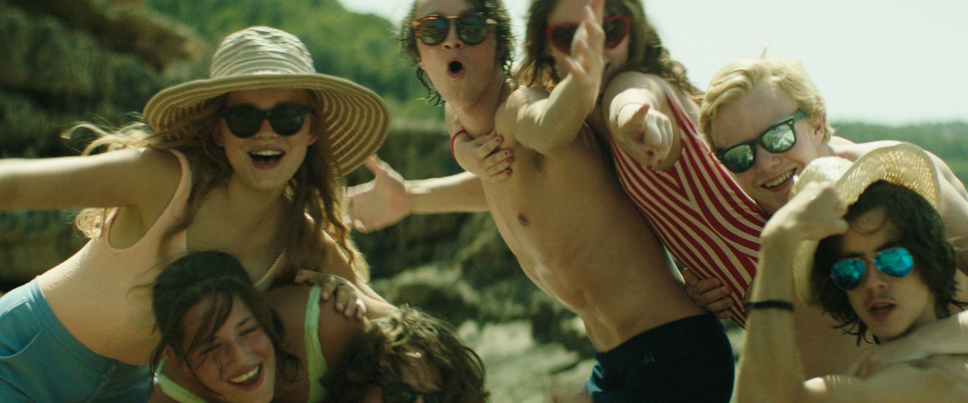 دانلود فیلم Wij 2018 (ما 2018) بدون سانسور با زیرنویس فارسی