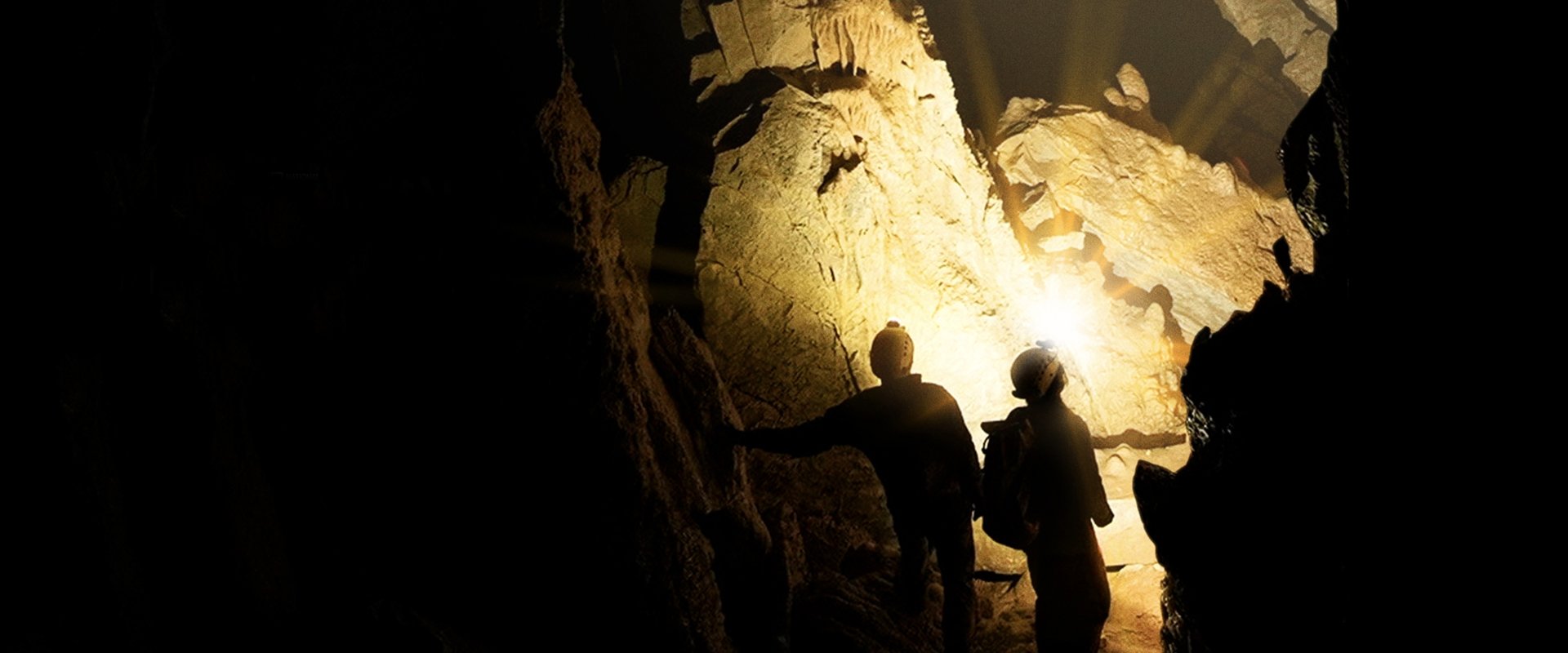 دانلود فیلم The Deepest Cave 2022 (عمیق ترین غار 2022) بدون سانسور با زیرنویس فارسی