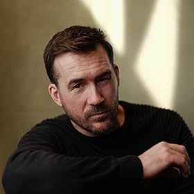 Barry Sloane