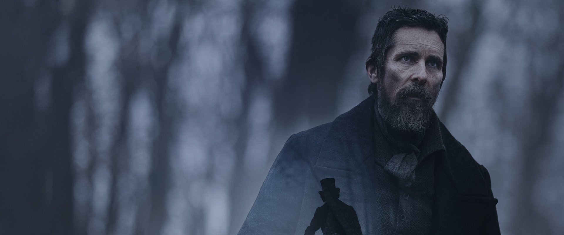 دانلود فیلم The Pale Blue Eye 2022 (چشم آبی روشن 2022) بدون سانسور با زیرنویس فارسی