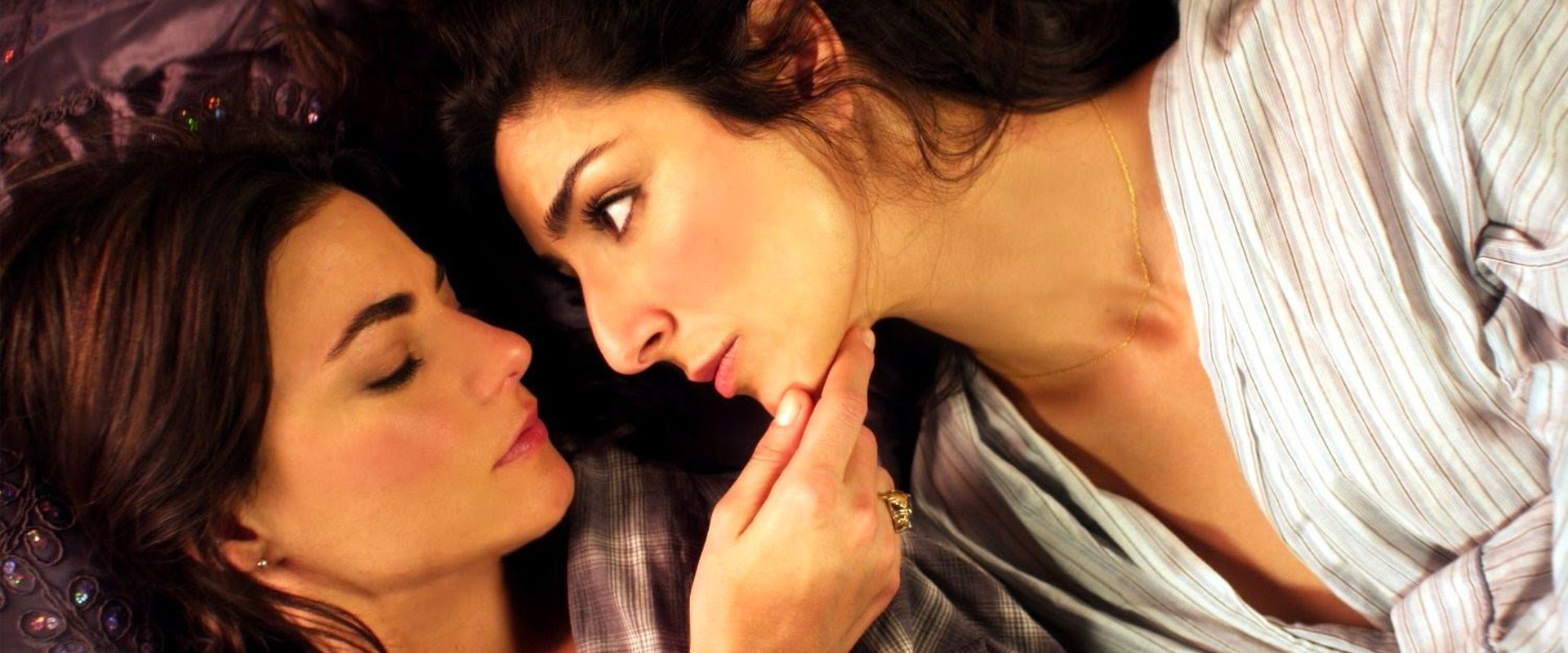 دانلود فیلم Elena Undone 2010 (النا خام 2010) بدون سانسور با زیرنویس فارسی