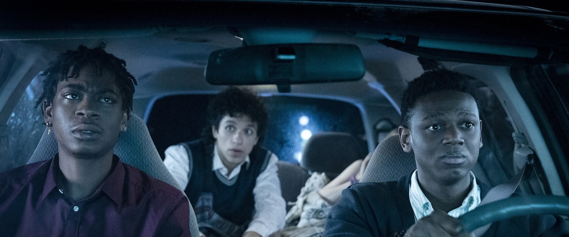 دانلود فیلم Emergency 2022 (وضعیت اضطراری 2022) بدون سانسور با زیرنویس فارسی