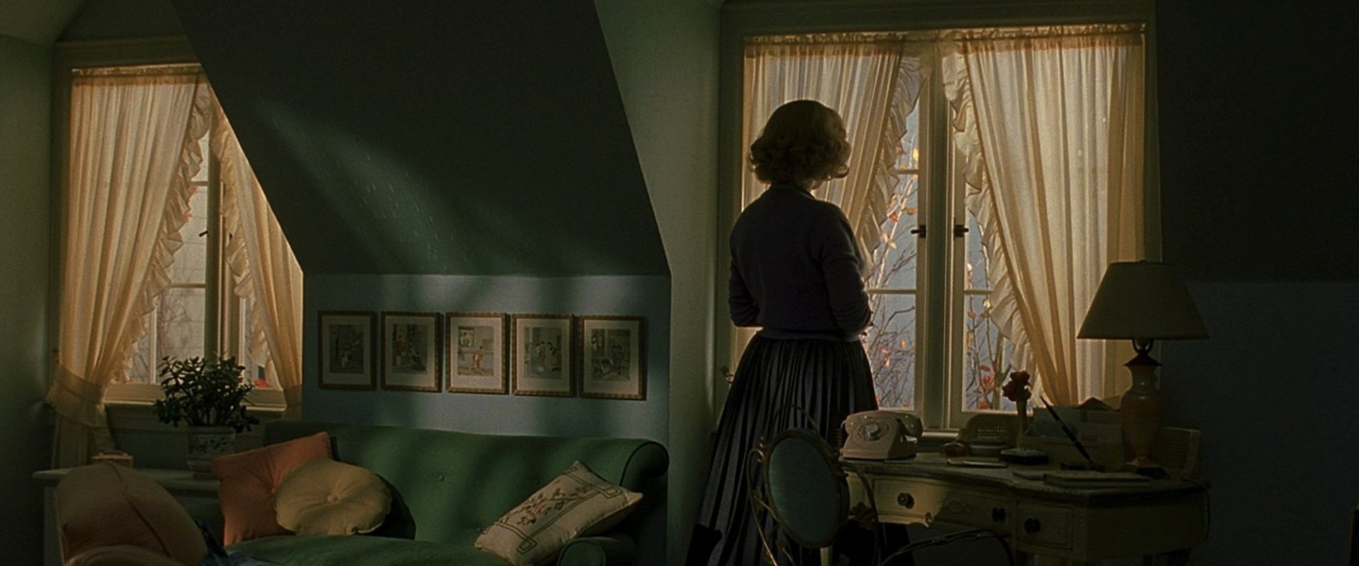 دانلود فیلم Far from Heaven 2002 (دور از بهشت 2002) بدون سانسور با زیرنویس فارسی