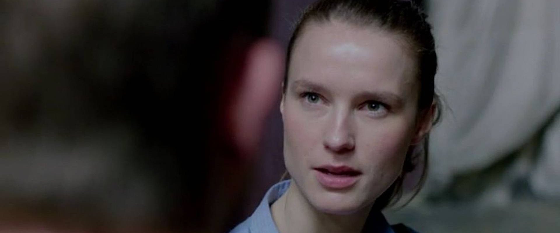 دانلود فیلم A Horrible Woman 2017 (یک زن وحشتناک 2017) بدون سانسور با زیرنویس فارسی