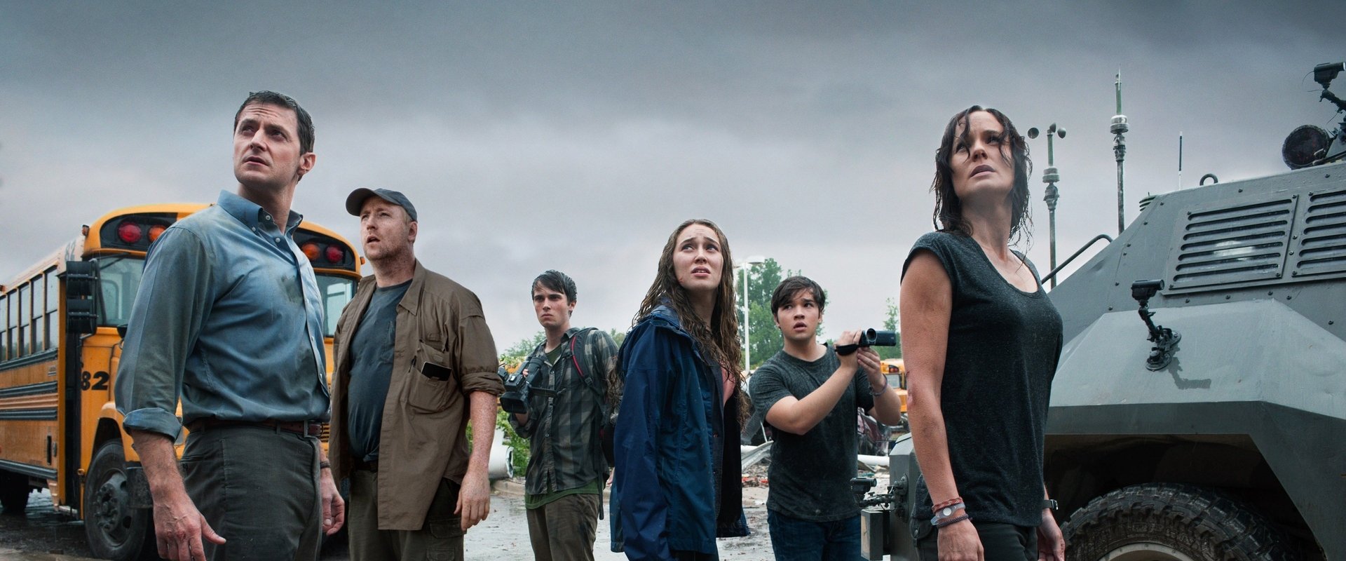 دانلود فیلم Into the Storm 2014 (به‌سوی طوفان 2014) بدون سانسور با زیرنویس فارسی