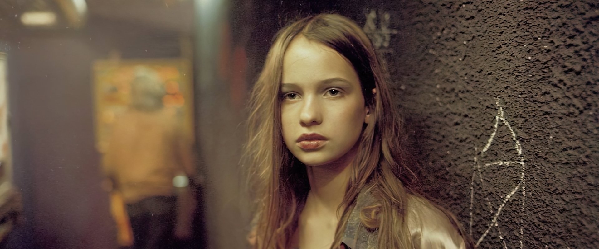 دانلود فیلم Christiane F 1981 (کریستیانه اف 1981) بدون سانسور با زیرنویس فارسی