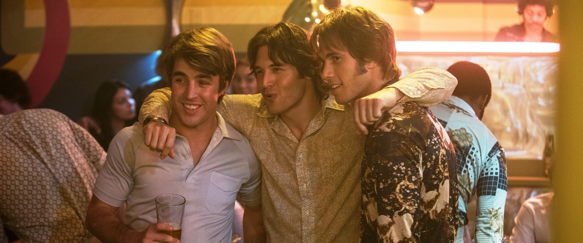 دانلود فیلم Everybody Wants Some!! 2016 (هرکی یه چیزی می‌خواد 2016) بدون سانسور با زیرنویس فارسی