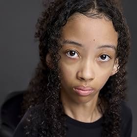 Zoe Cross