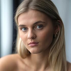 Skylar Dunn