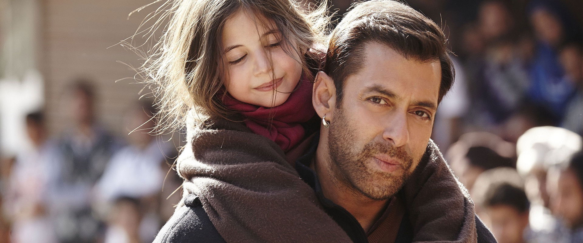 دانلود فیلم Bajrangi Bhaijaan 2015 (شاهدا 2015) بدون سانسور با زیرنویس فارسی