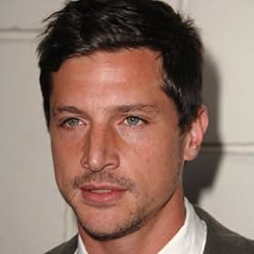 Go to Simon Rex