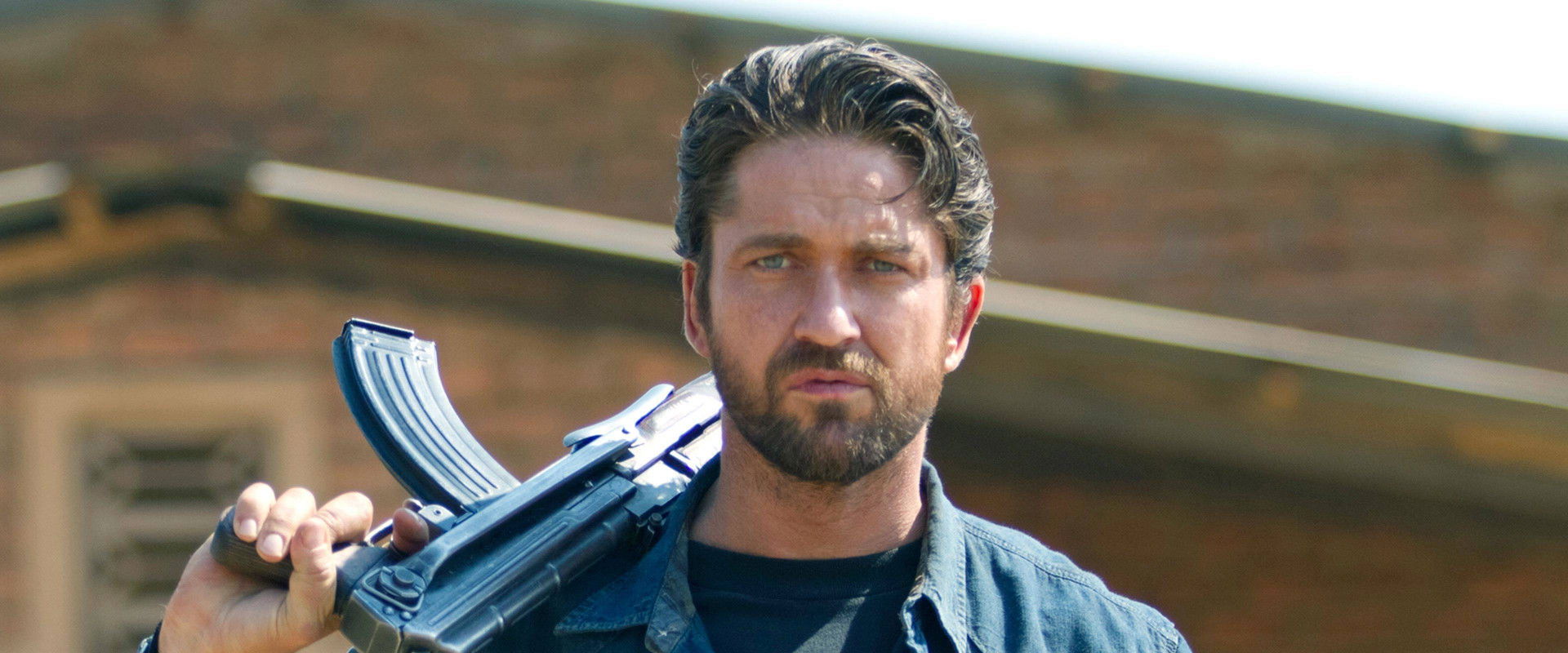 دانلود فیلم Machine Gun Preacher 2011 (واعظ مسلسل به دست 2011) بدون سانسور با زیرنویس فارسی