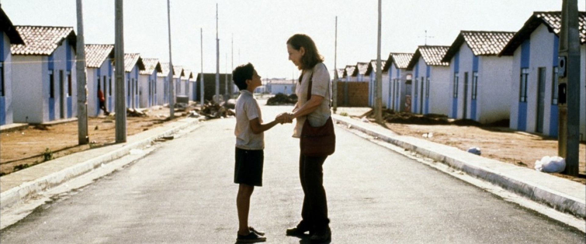 دانلود فیلم Central Station 1998 (ایستگاه مرکزی 1998) بدون سانسور با زیرنویس فارسی