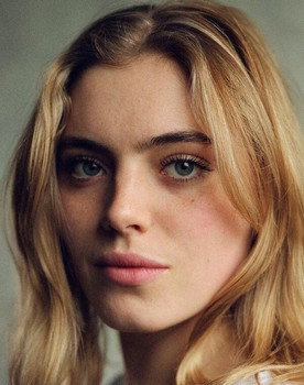 Bella Maclean