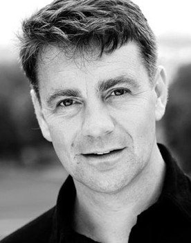 Alexander Hanson